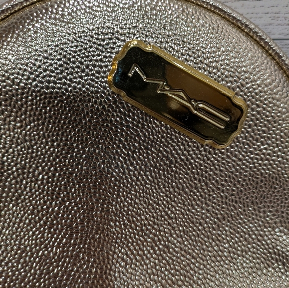 MAC Cosmetics Gold Textured Women's Bag - Picture 3 of 8